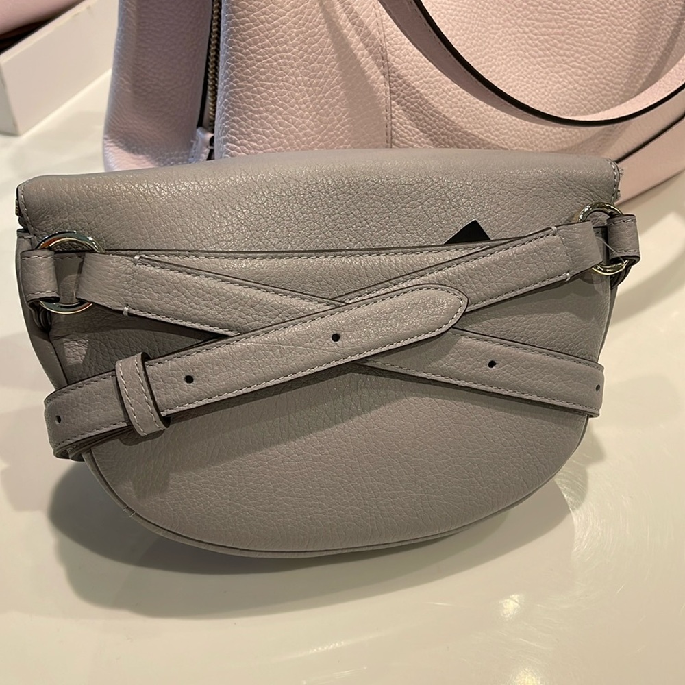 Kate Spade Lena Colorblock Belt Bag
Mountain Grey Multi
Waist Bag , Fanny Pack - Picture 5 of 16